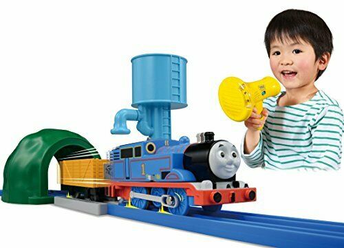 Takara Tomy Plarail Koe De Ugokuyo! My Friends Thomas Set